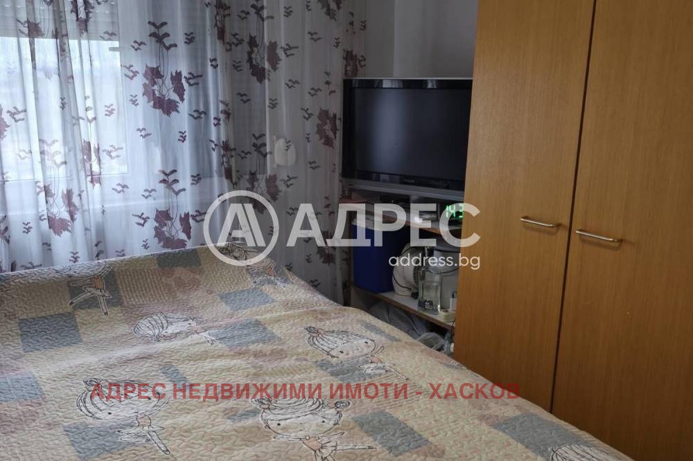 Продава 3-СТАЕН, гр. Хасково, Орфей, снимка 2 - Апартаменти - 54135199