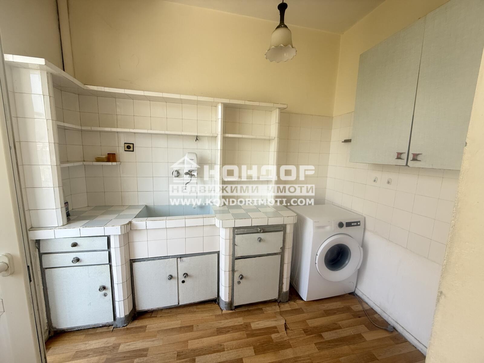 Продава 3-СТАЕН, гр. Пловдив, Център, снимка 5 - Апартаменти - 55543005