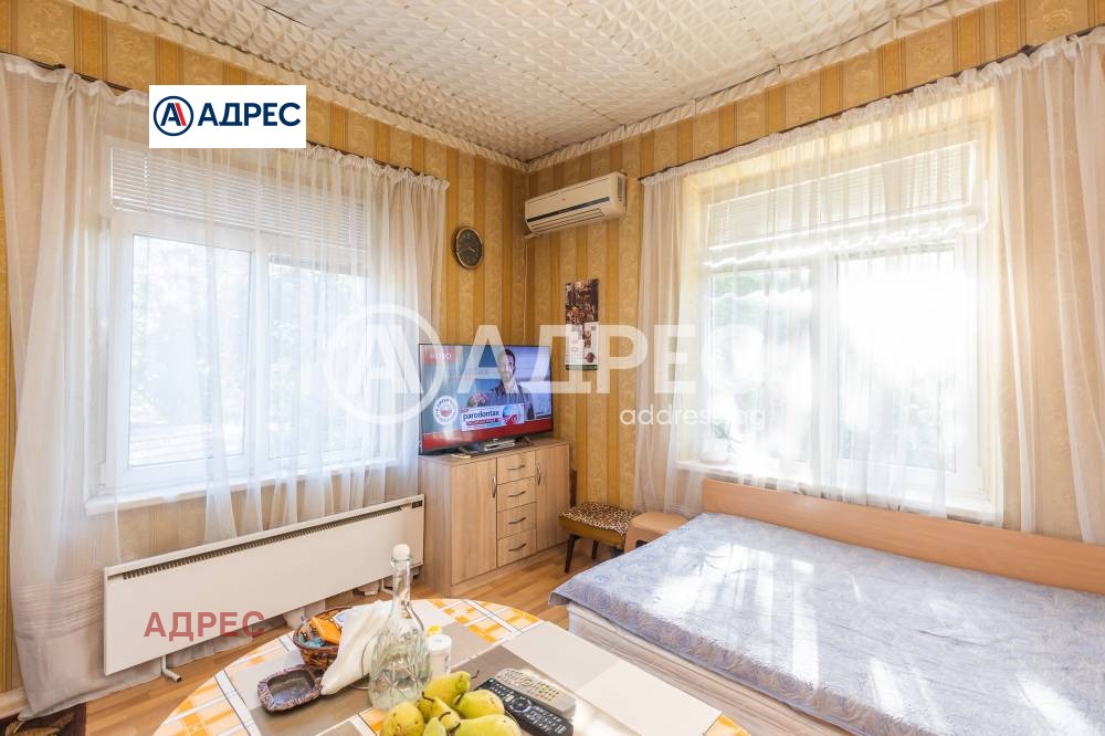 Продава КЪЩА, гр. Варна, Зимно кино Тракия, снимка 15 - Къщи - 53902047