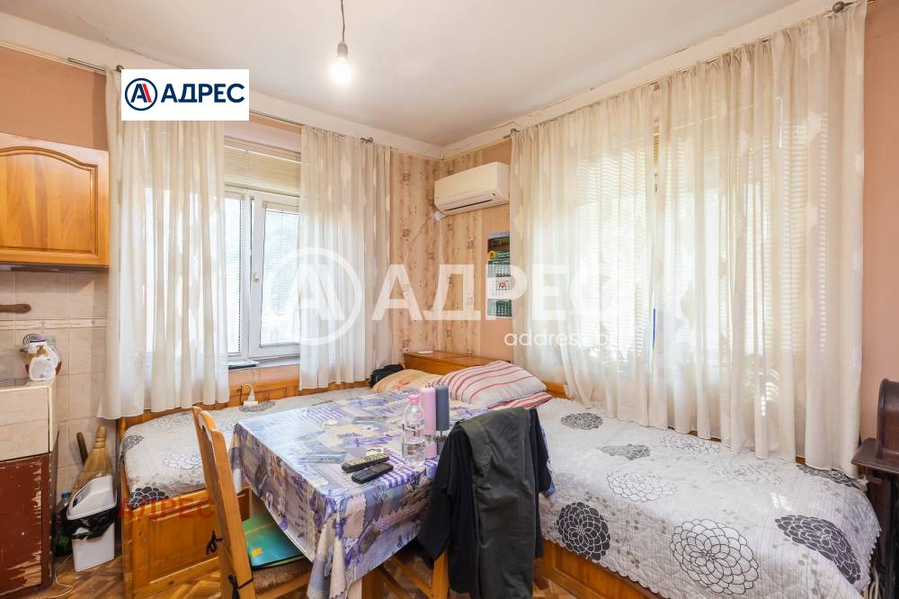 Продава КЪЩА, гр. Варна, Зимно кино Тракия, снимка 6 - Къщи - 53902047