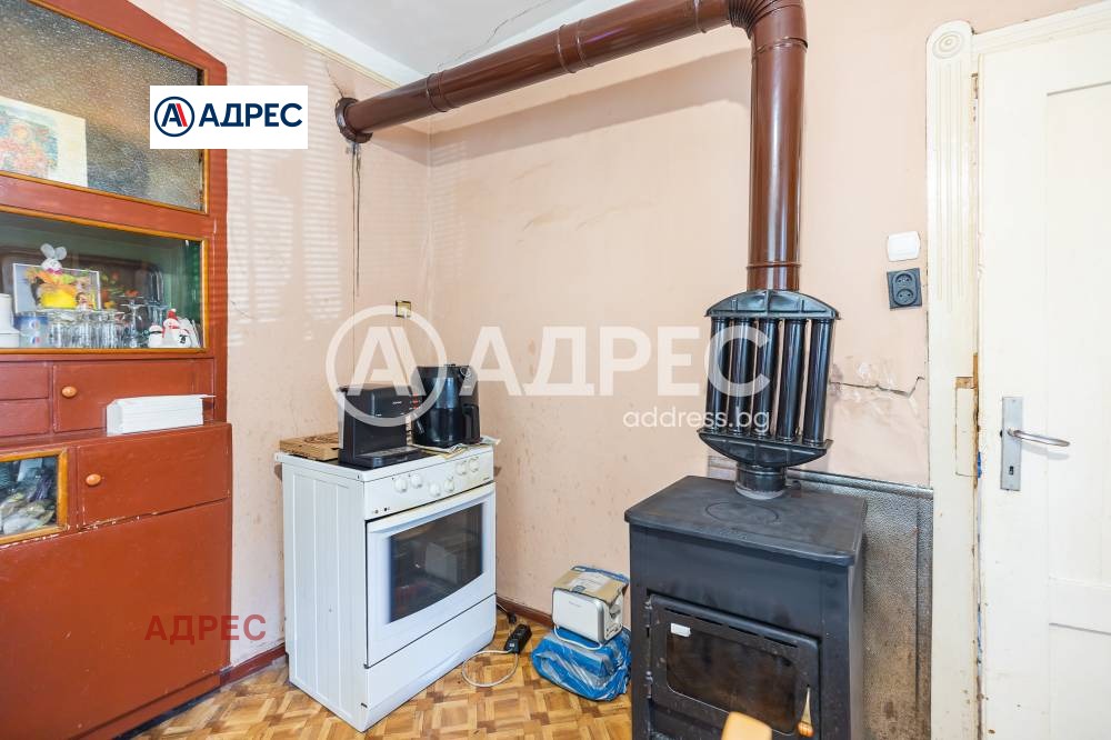 Продава КЪЩА, гр. Варна, Зимно кино Тракия, снимка 8 - Къщи - 53902047