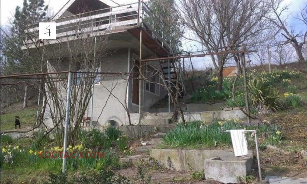 Продава КЪЩА, гр. Варна, с. Звездица