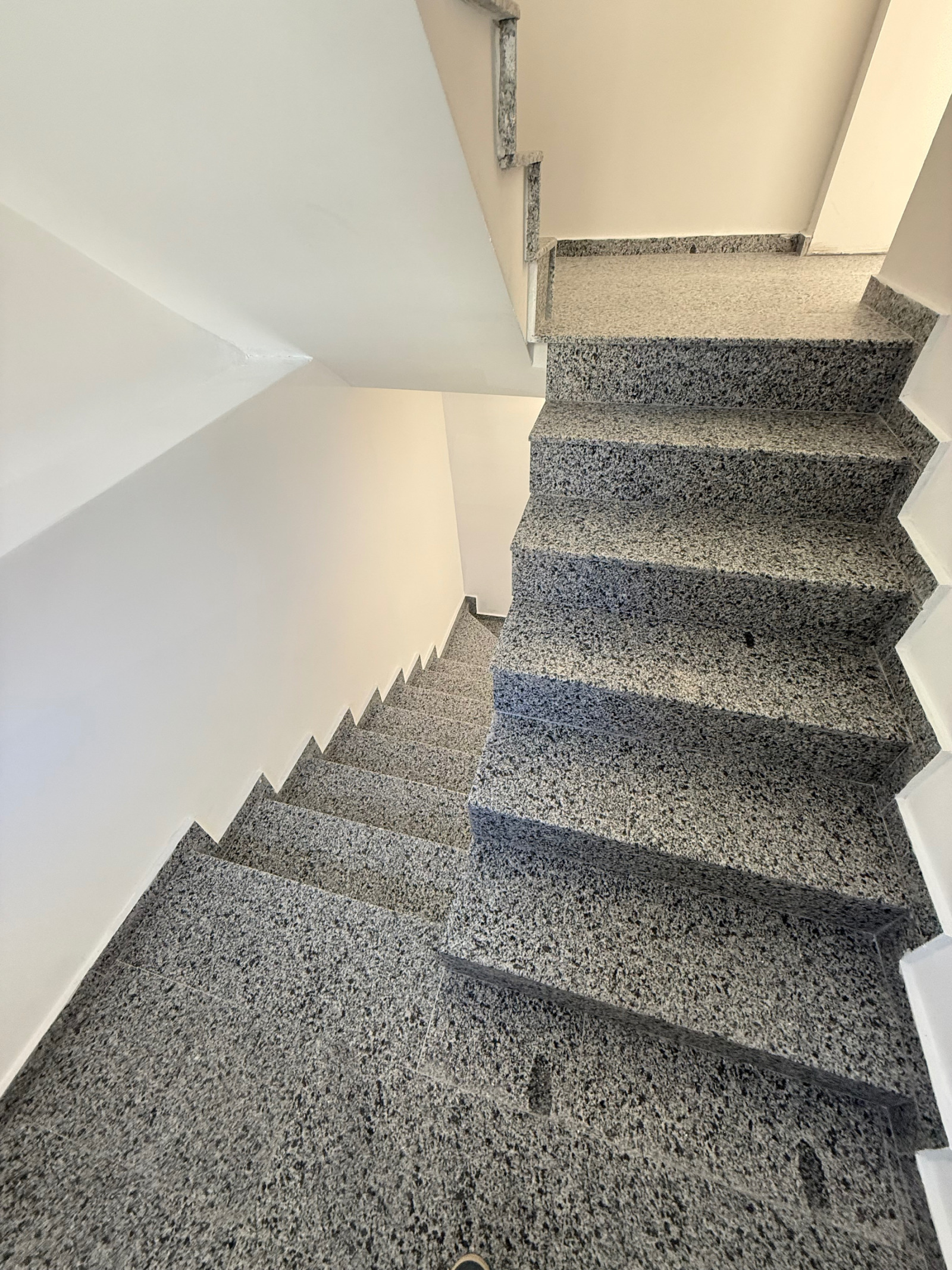 ������� ���� | Imot.bg � ����������� 12