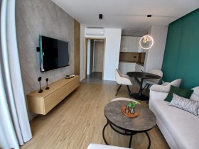 1 quarto Sadiiski, Plovdiv