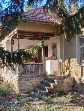 Huis Petko Slavejkov, regio Gabrovo 15