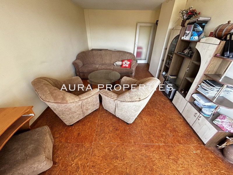 Продава  2-стаен град Разград , Освобождение , 68 кв.м | 99445944