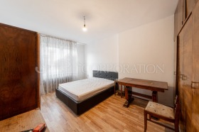 2 camere da letto Tsentar, Sofia 8