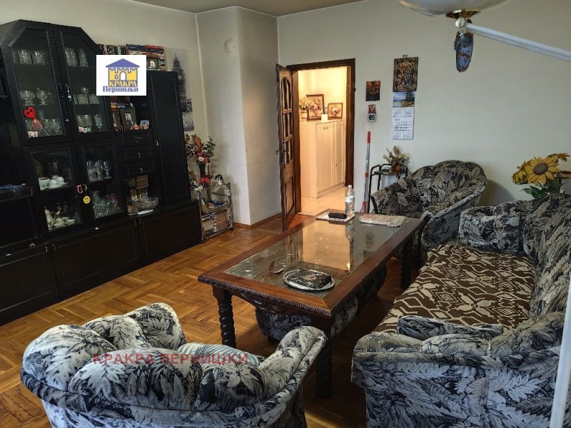 Satılık  1 yatak odası Pernik , Iztok , 65 metrekare | 74189667 - görüntü [4]