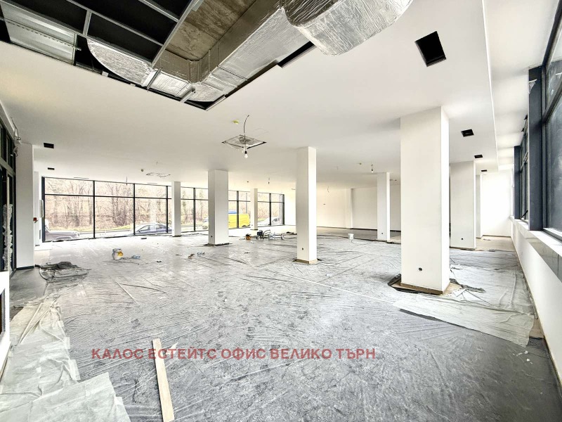 Продава МАГАЗИН, гр. Велико Търново, Център, снимка 2 - Магазини - 52709383