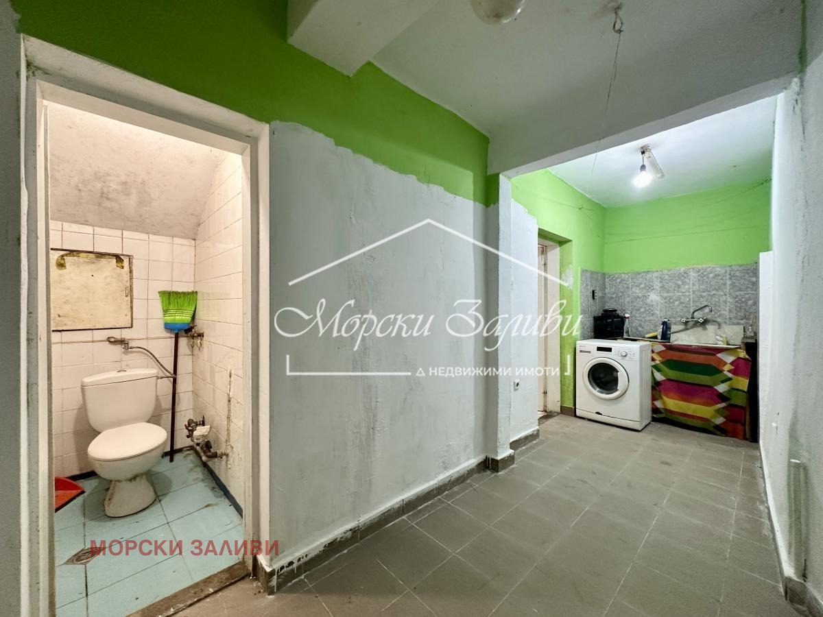 Продава 1-СТАЕН, гр. Бургас, Център, снимка 7 - Апартаменти - 54497844