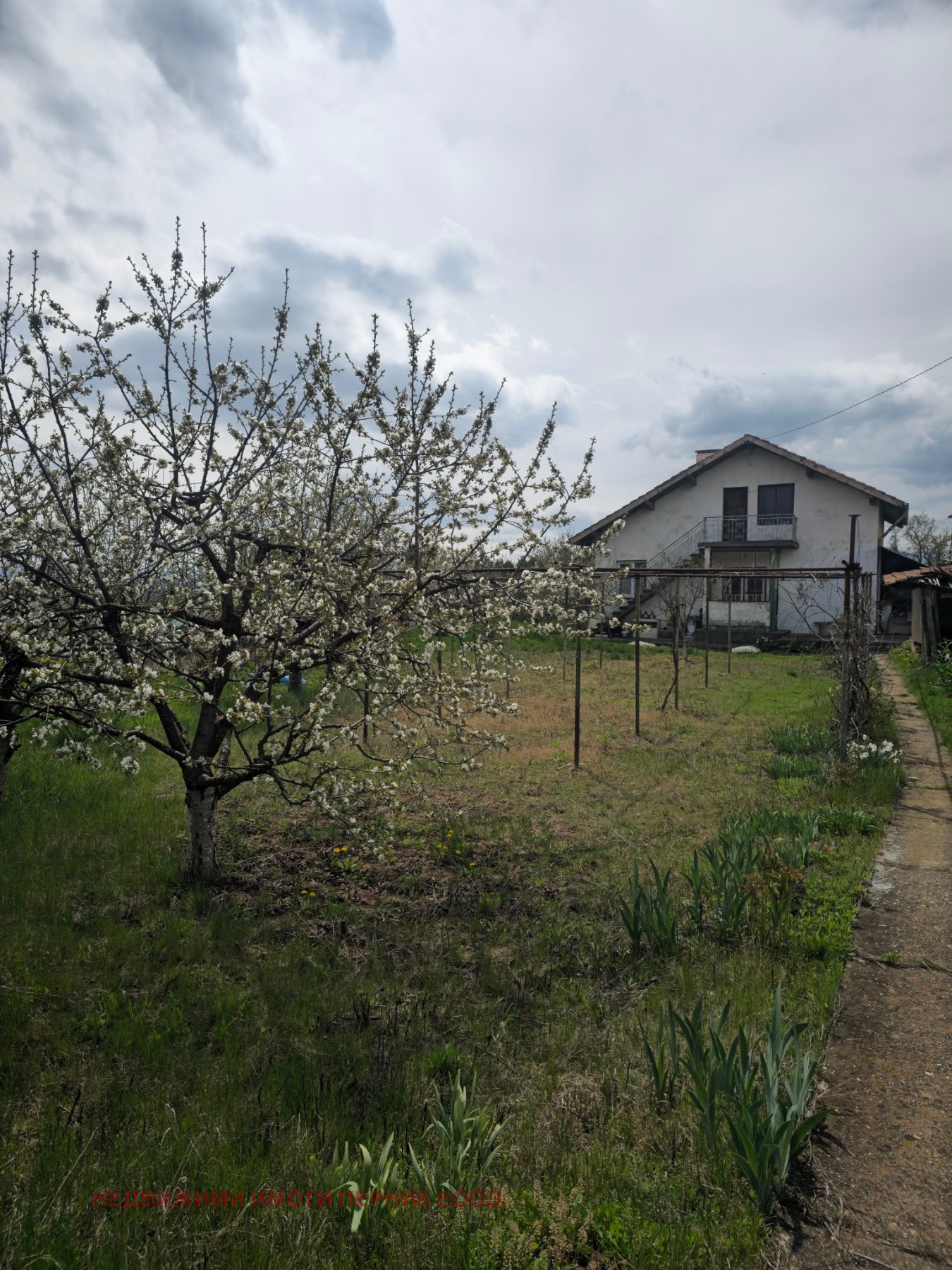 Продава КЪЩА, с. Горна Гращица, област Кюстендил, снимка 12 - Къщи - 54423108