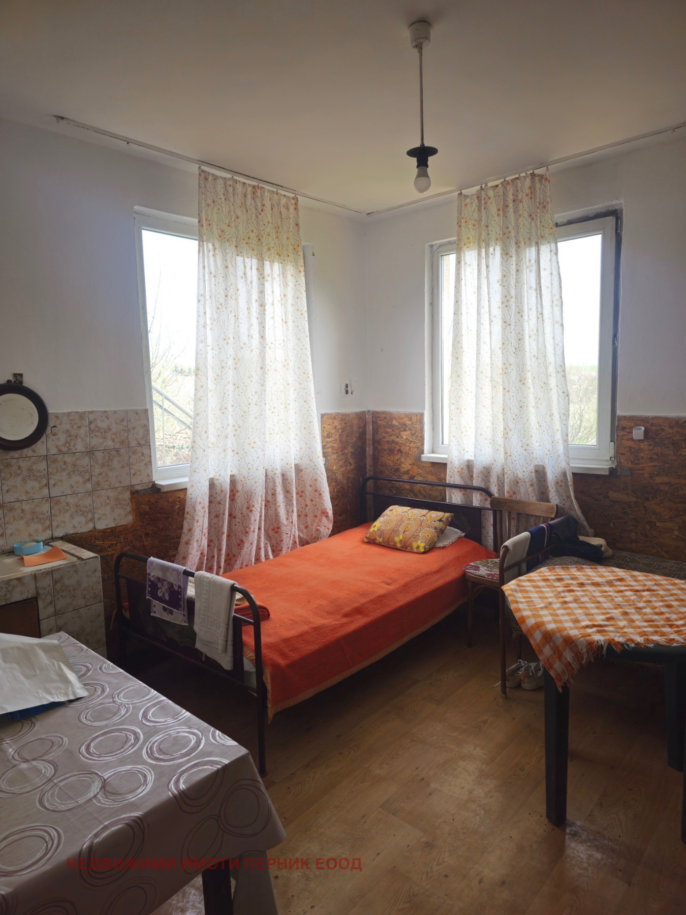 Продава КЪЩА, с. Горна Гращица, област Кюстендил, снимка 13 - Къщи - 54423108