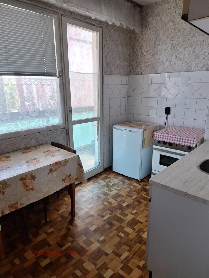 Продава 2-СТАЕН, гр. Видин, Баба Тонка, снимка 2 - Апартаменти - 52721383