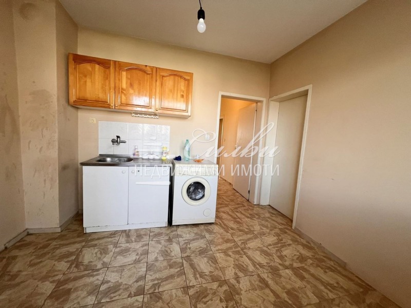 Продава 4-СТАЕН, гр. Шумен, Добруджански, снимка 5 - Апартаменти - 52602339