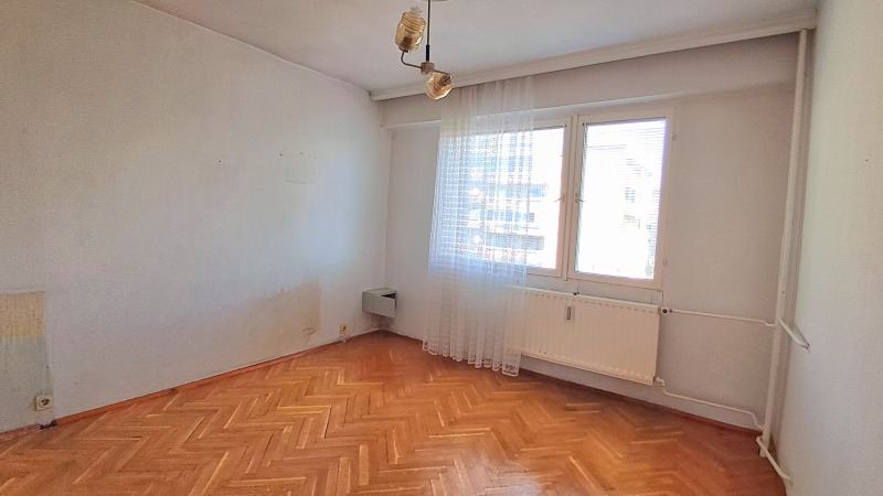 Продава  Многостаен град Шумен , Добруджански , 95 кв.м | 44961763 - изображение [2]