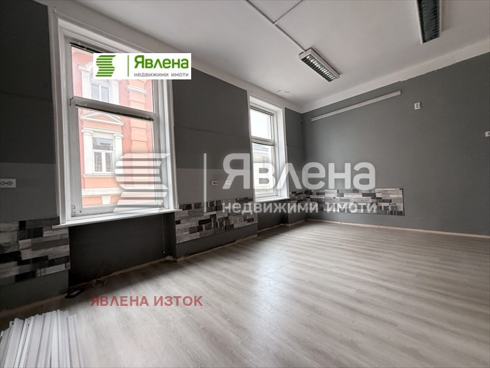 Продава МНОГОСТАЕН, гр. София, Център, снимка 5 - Апартаменти - 54152303