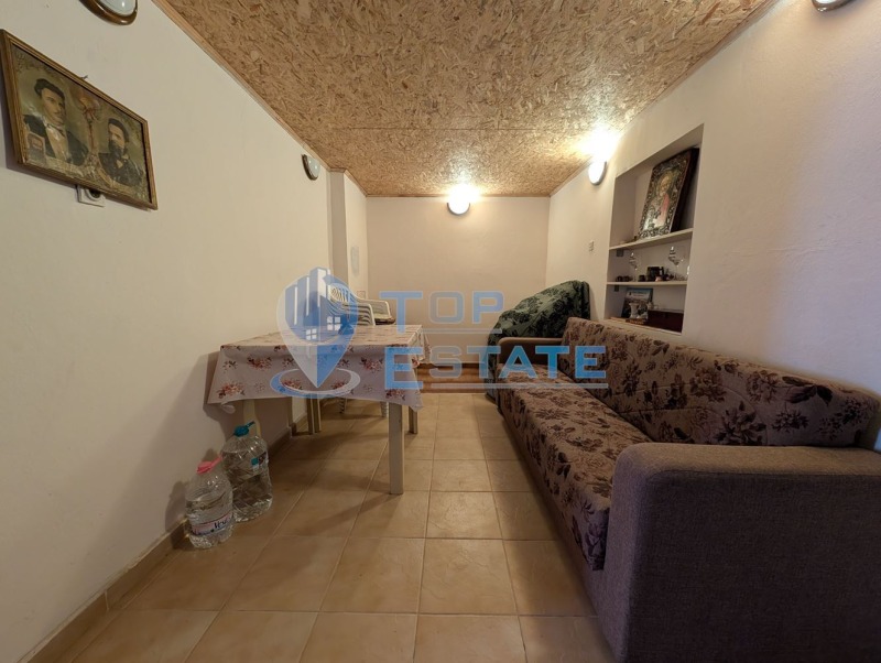 Продава КЪЩА, с. Караисен, област Велико Търново, снимка 2 - Къщи - 51495328