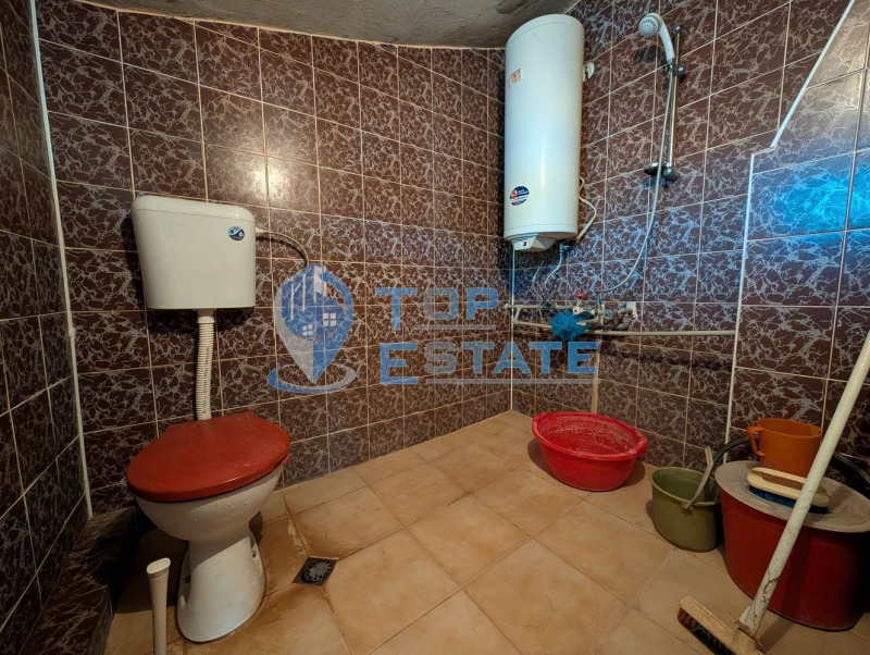 Продава КЪЩА, с. Караисен, област Велико Търново, снимка 4 - Къщи - 51495328