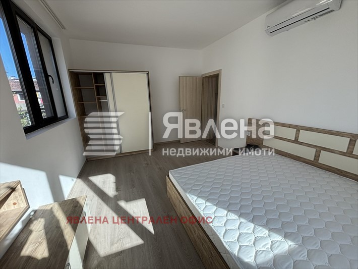 Продава КЪЩА, гр. София, Редута, снимка 12 - Къщи - 54115355