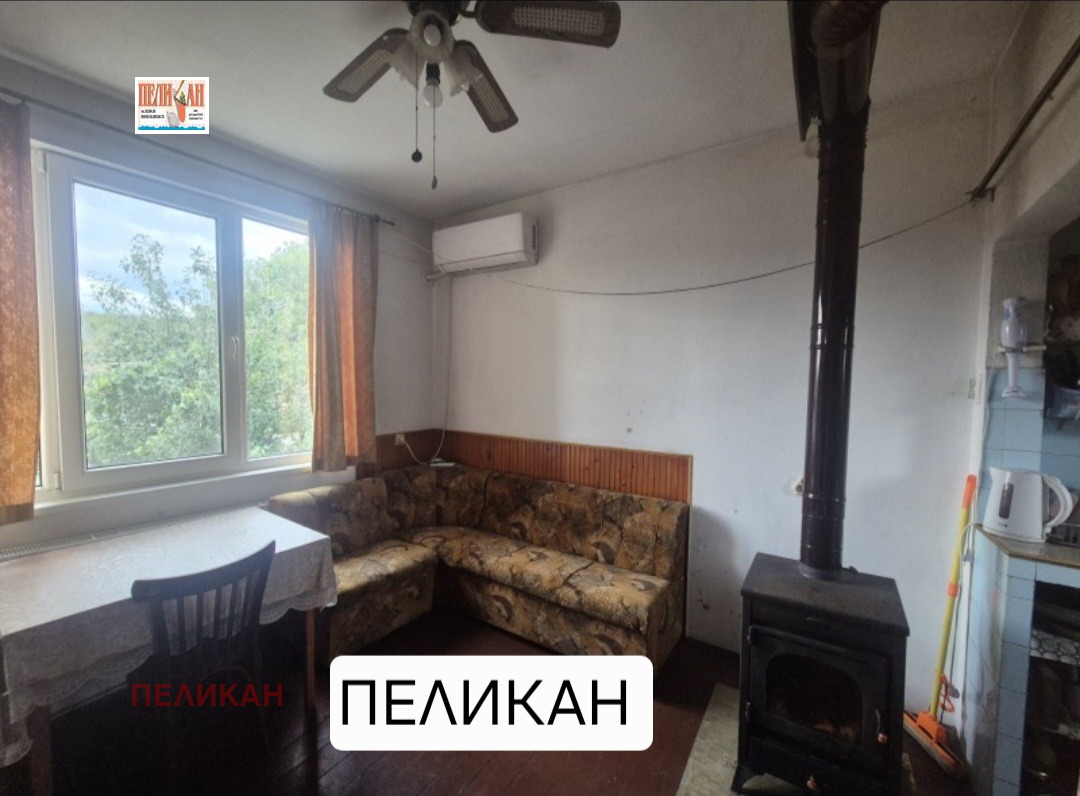 Продава КЪЩА, гр. Дебелец, област Велико Търново, снимка 5 - Къщи - 54232283