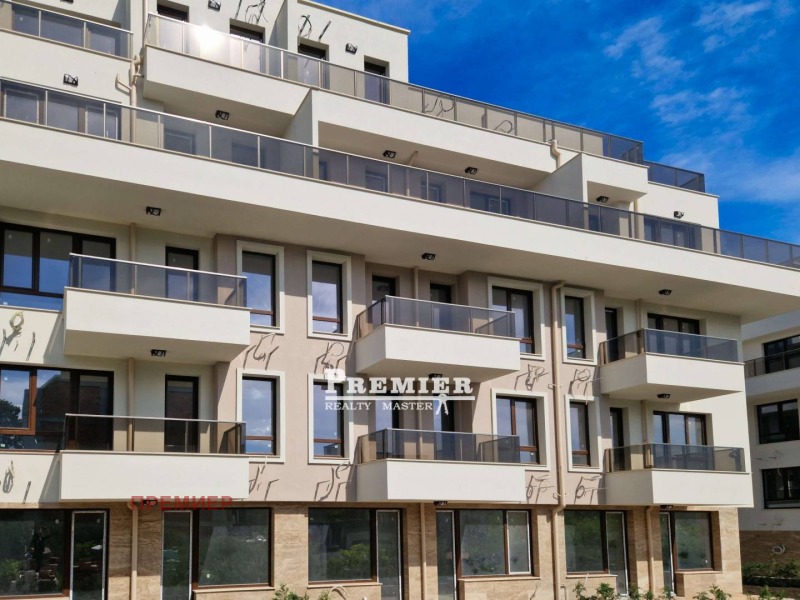 Продава 2-СТАЕН в град Бургас, Сарафово - 60 кв.м / 104 000 € » 203 406.32 лв., ПРЕМИЕР