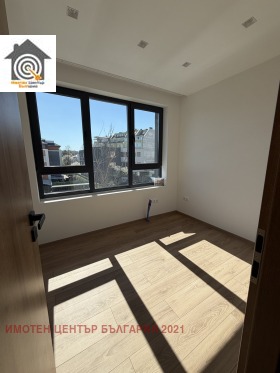 ������� 3-����� | Imot.bg � ����� ������ 8