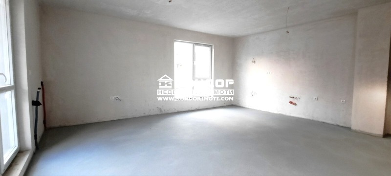 Na prodej  1 ložnice Plovdiv , Ostromila , 75 m2 | 93218018 - obraz [2]