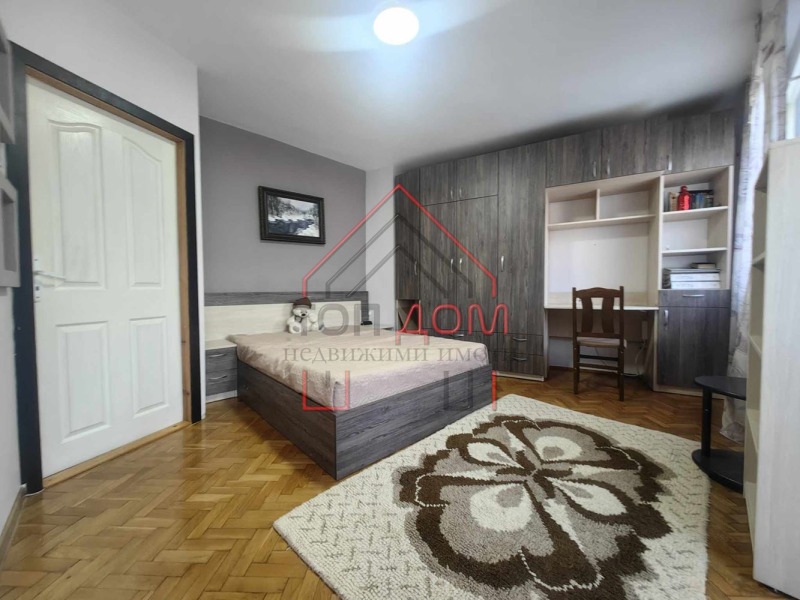 Продава 3-СТАЕН, гр. Варна, Бриз, снимка 5 - Aпартаменти - 48149354