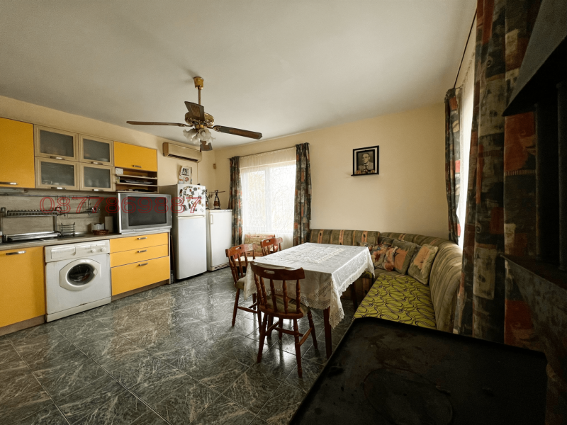 Продава КЪЩА, с. Приселци, област Бургас, снимка 3 - Къщи - 52779712