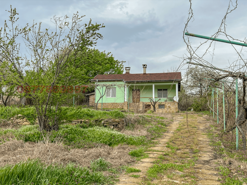 Продава КЪЩА, с. Приселци, област Бургас