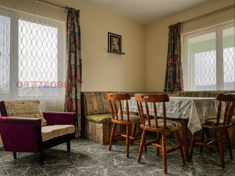 Продава КЪЩА, с. Приселци, област Бургас, снимка 6 - Къщи - 52779712