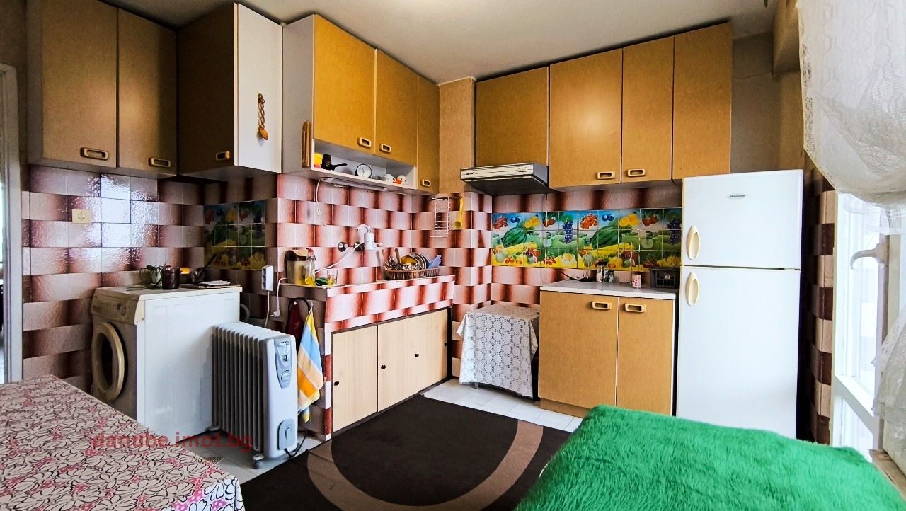 Продава 3-СТАЕН, гр. Русе, Широк център, снимка 2 - Апартаменти - 54218845