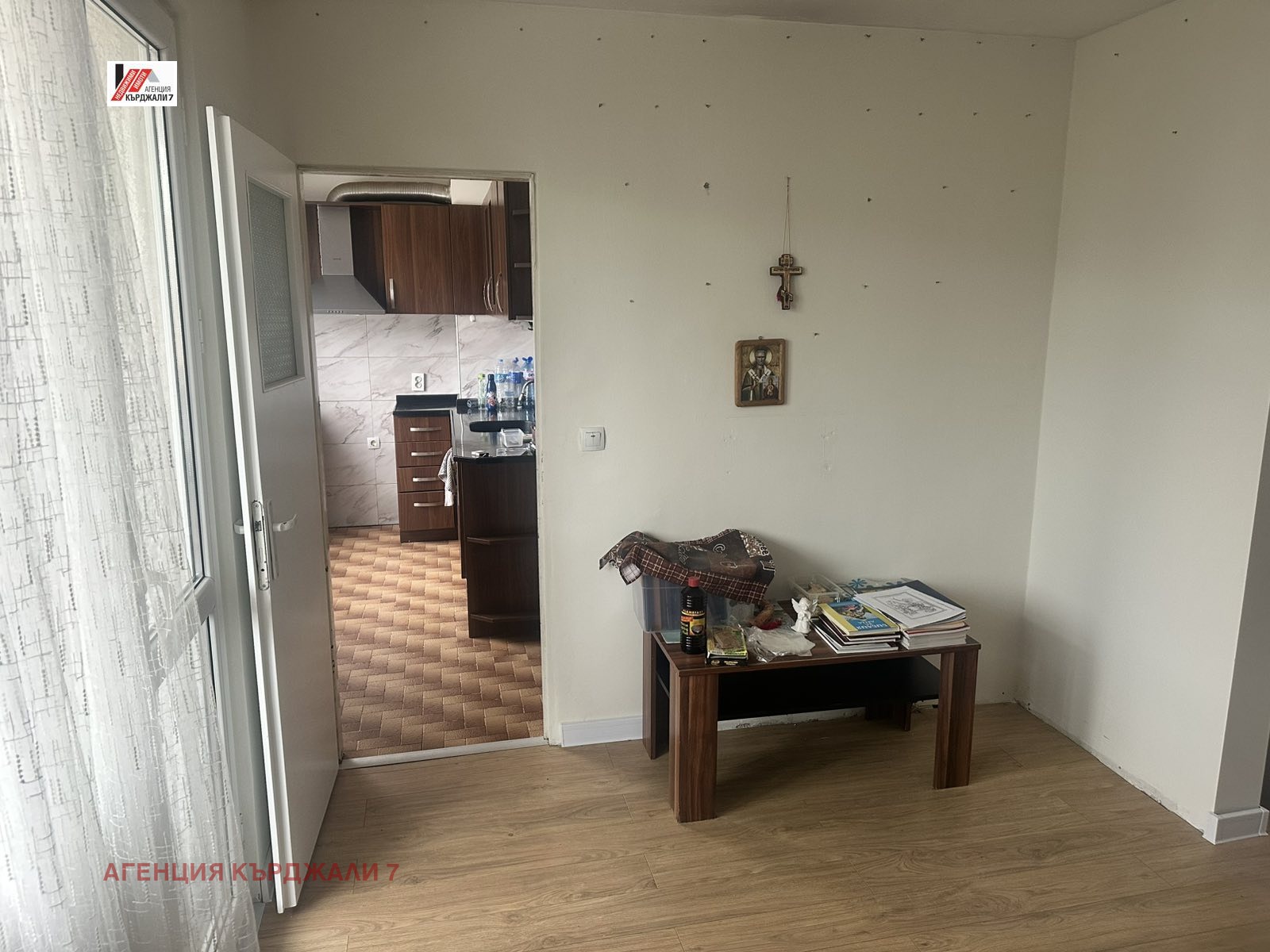 Продава МНОГОСТАЕН, гр. Кърджали, Възрожденци, снимка 12 - Апартаменти - 54119574