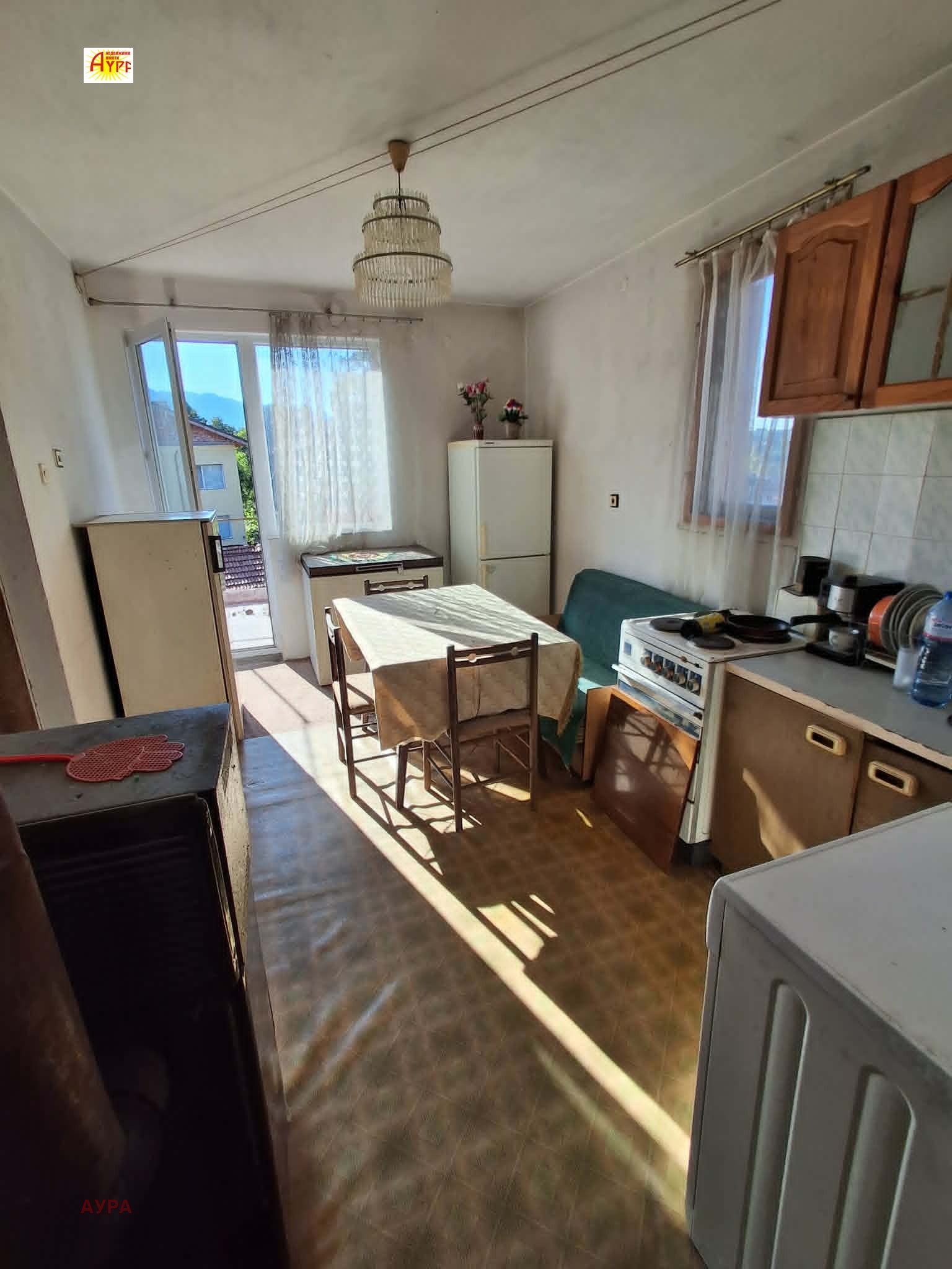 Продава ЕТАЖ ОТ КЪЩА, гр. Враца, Металург, снимка 2 - Етаж от къща - 50888198