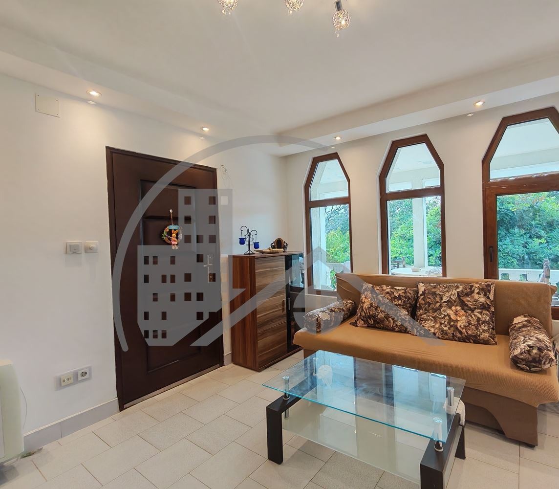 Продава КЪЩА, гр. Варна, м-т Крушките, снимка 3 - Къщи - 56514608
