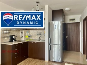 1 dormitor Craimorie, Burgas 7
