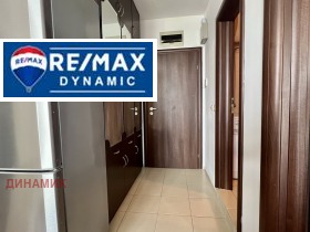 1 dormitor Craimorie, Burgas 9