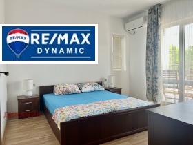 1 dormitor Craimorie, Burgas 4