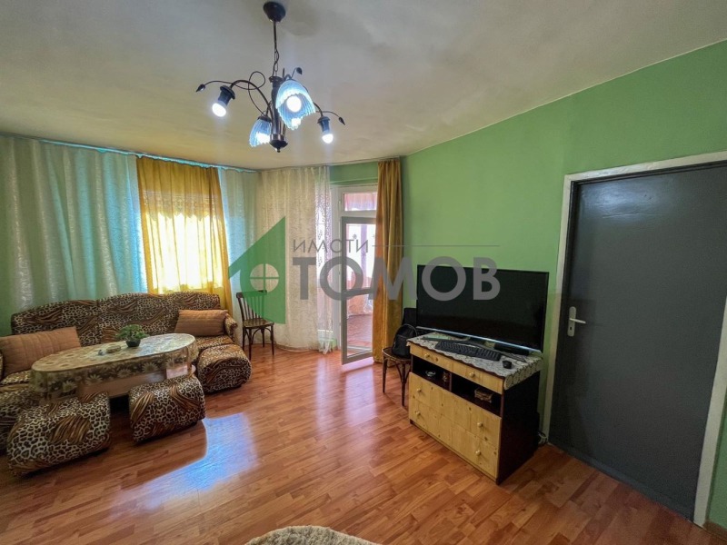 À venda  Estúdio Chumen , 5-ti polk , 54 m² | 11600646