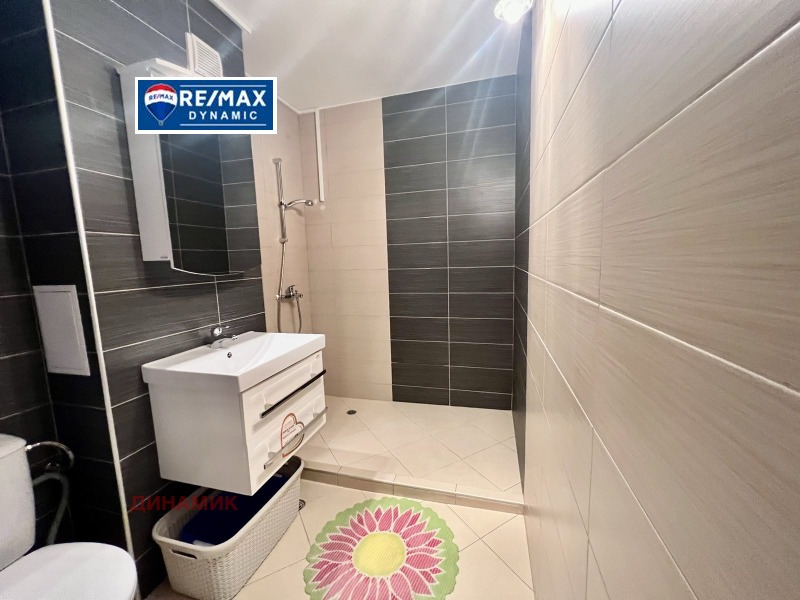 De vânzare  1 dormitor Burgas , Craimorie , 60 mp | 93230067 - imagine [10]