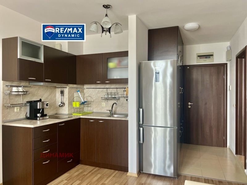 De vânzare  1 dormitor Burgas , Craimorie , 60 mp | 93230067 - imagine [7]