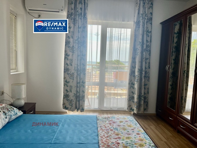 De vânzare  1 dormitor Burgas , Craimorie , 60 mp | 93230067 - imagine [6]