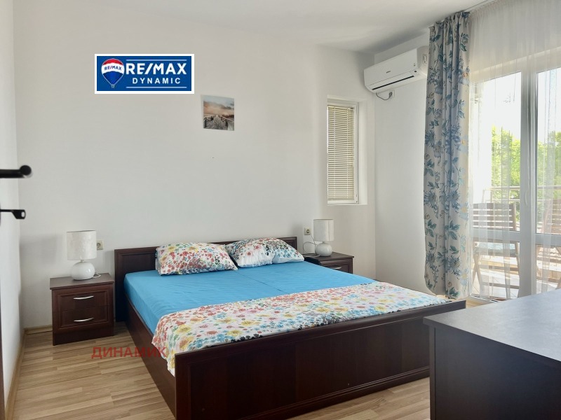 De vânzare  1 dormitor Burgas , Craimorie , 60 mp | 93230067 - imagine [4]