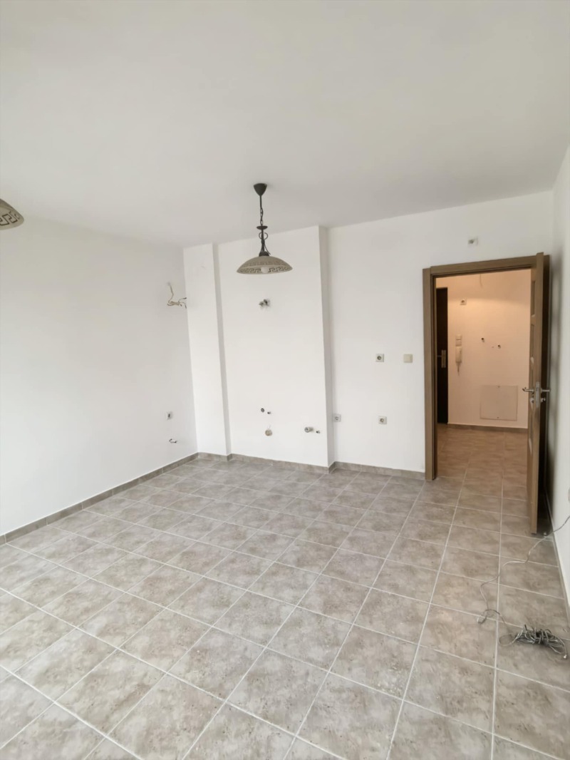 Продается  1 спальня Плевен , Широк център , 54 кв.м | 76108191 - изображение [2]