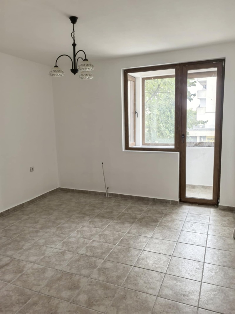 Продается  1 спальня Плевен , Широк център , 54 кв.м | 76108191 - изображение [4]
