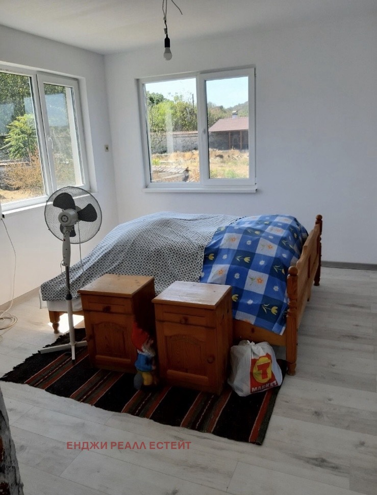 Te koop  Huis regio Lovetsj , Karlukovo , 100 m² | 40607159 - afbeelding [6]