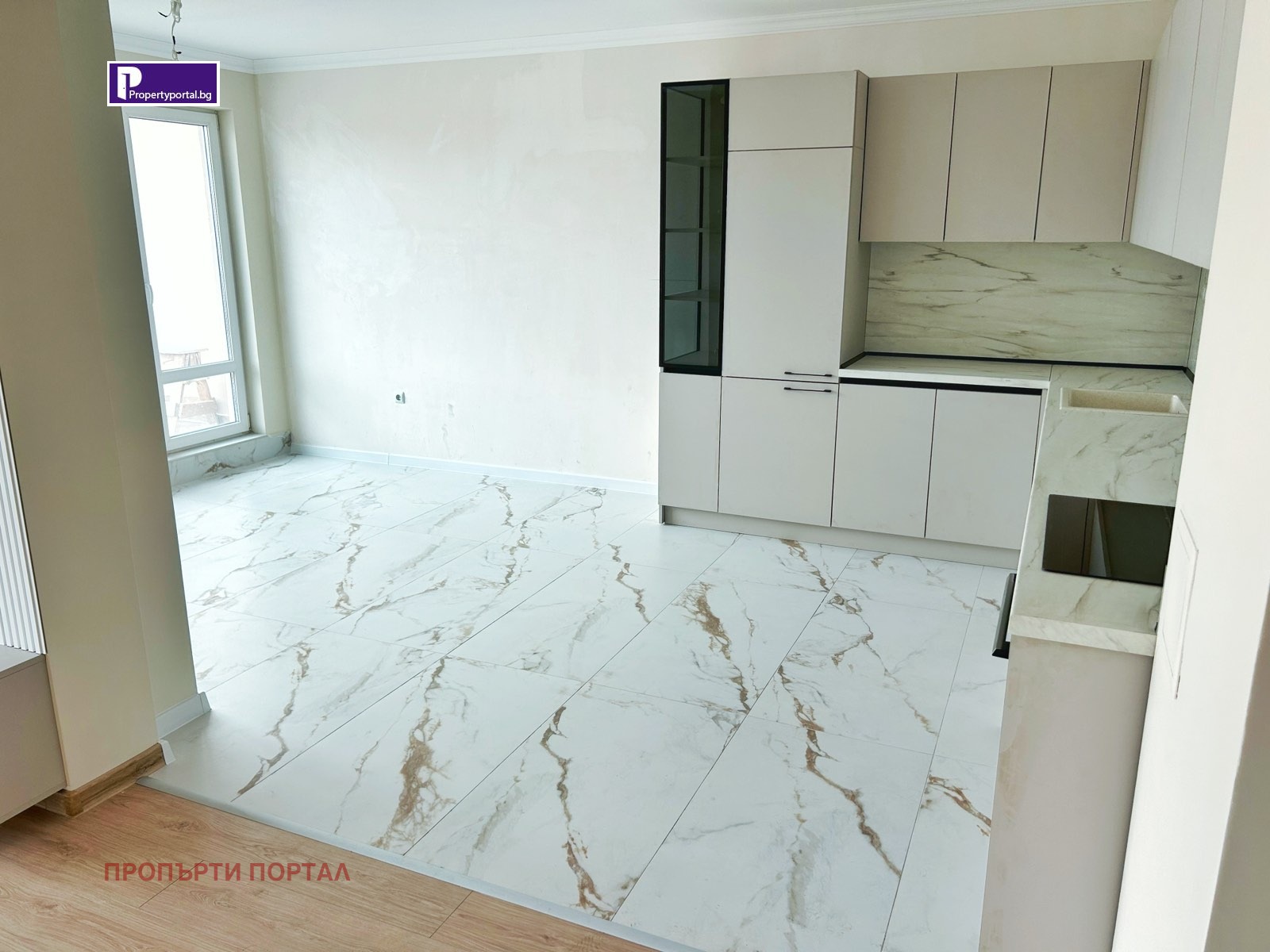Продава 3-СТАЕН, гр. Бургас, Лазур, снимка 2 - Апартаменти - 53938429