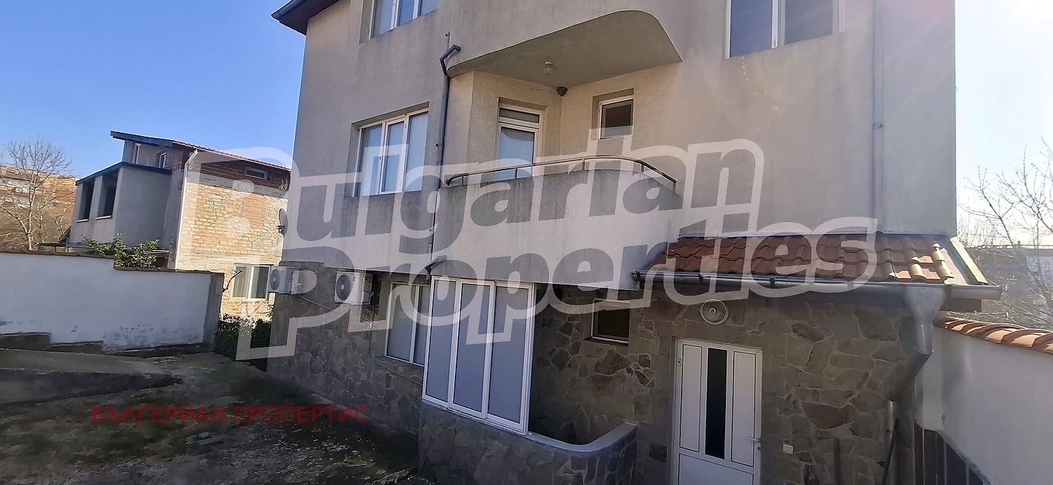 Продава КЪЩА, гр. Приморско, област Бургас, снимка 2 - Къщи - 53897248