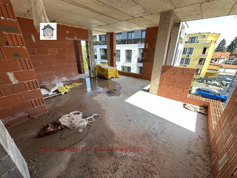 De vânzare  1 dormitor Sofia , Vitoșa , 82 mp | 87638328 - imagine [2]