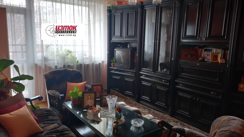 En venta  2 dormitorios Sofia , Lyulin 3 , 80 metros cuadrados | 12315306 - imagen [2]